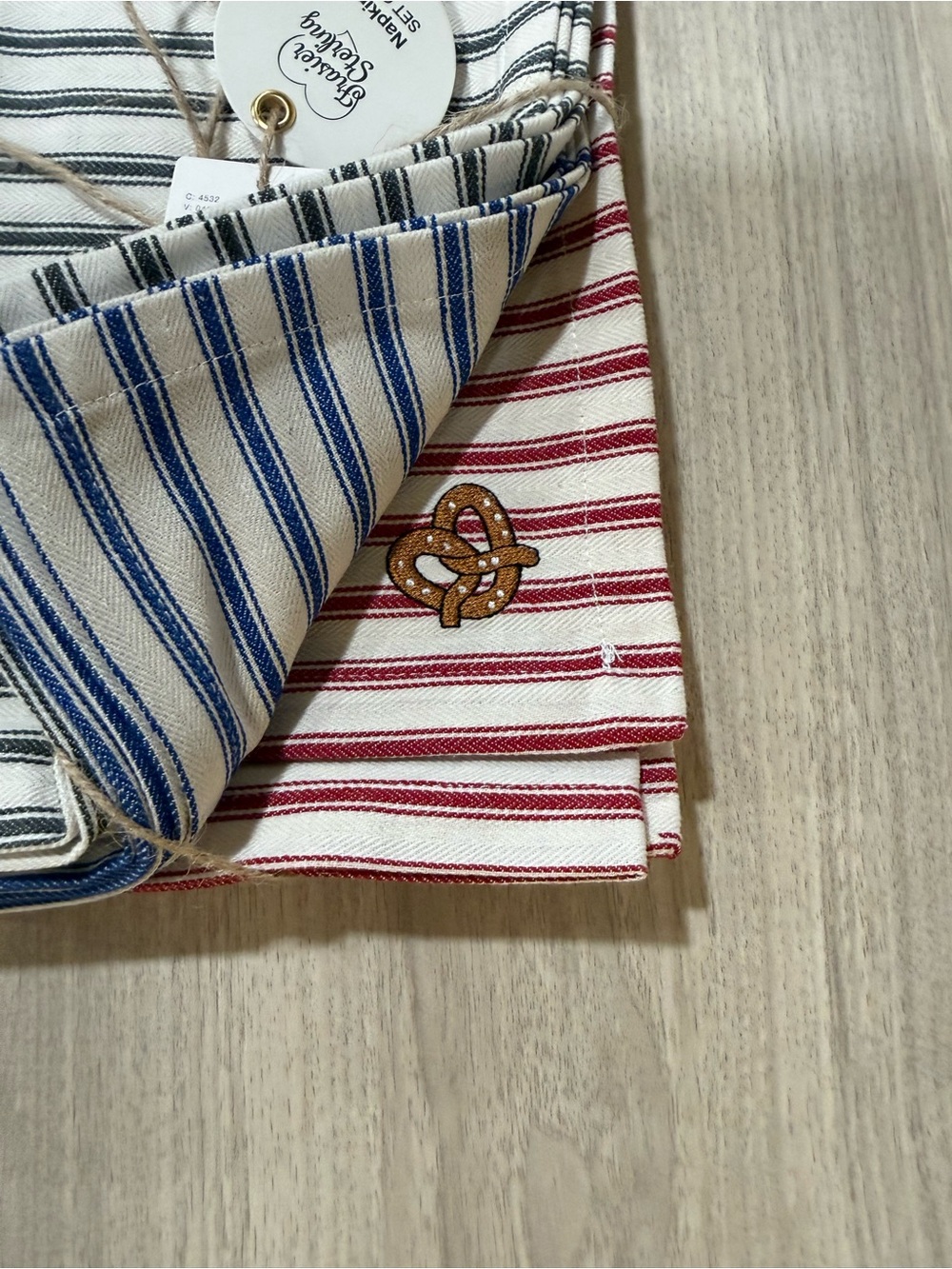 Anthropologie Frasier Sterling Game Day Icon Striped Napkins Set of 4 - Picture 5 of 6